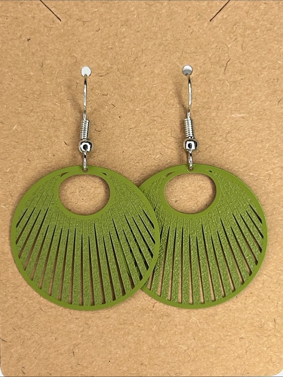 Fashion Jewelry Jewelry - Green Filigree Fan Cut Drop Earrings Fashion Jewelry